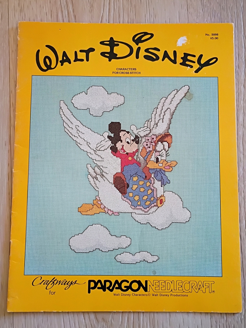 Vintage Walt Disney Cross Stitch Booklet Paragon Needlecraft Mickey Donald Patte